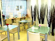 �e�B�A���X���C���[�W